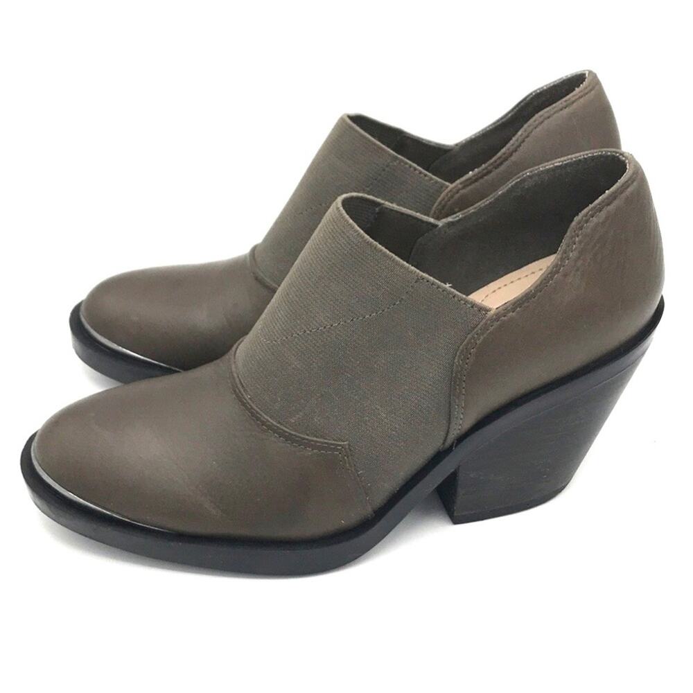 Naya Ankle Boot